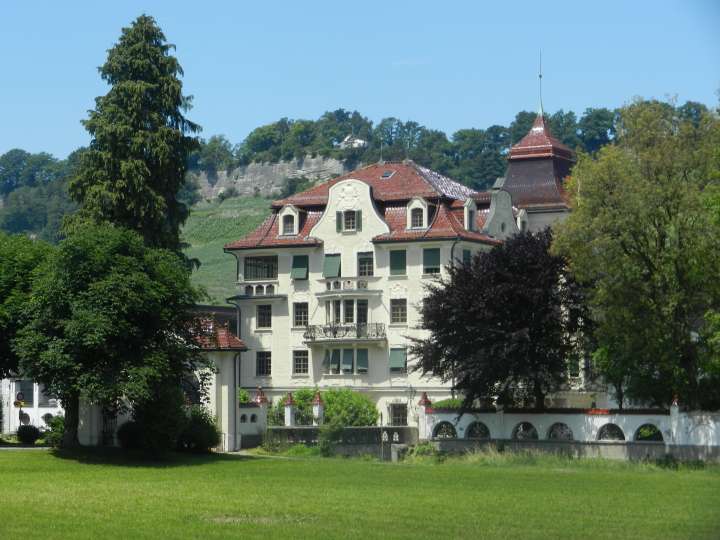 Dufourschloss (Dufour Castle)