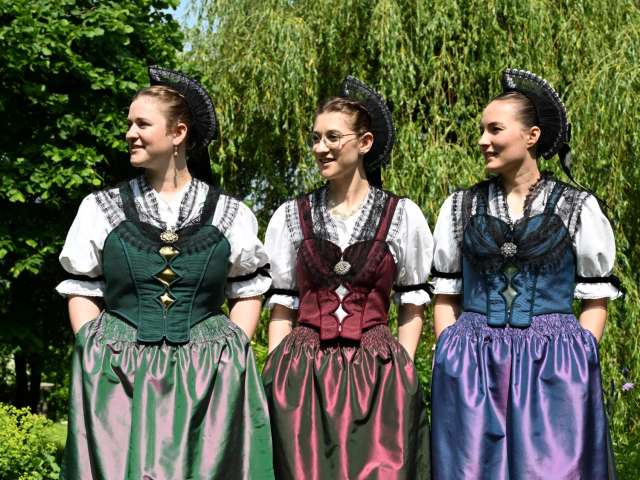 Festtagsglanz und Alltag