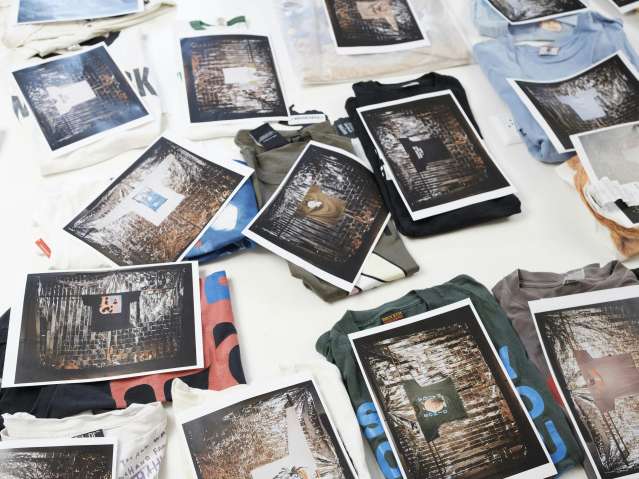 T-Shirt statt Leinwand: Kleidung als Anti-Kunst